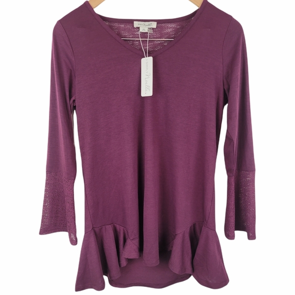 Burgundy V- neck Long sleeve Oversized mesh bell cuffs Tunic Top - Picture 4 of 16